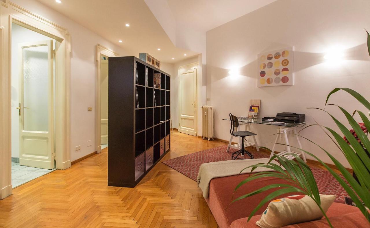 Design Ampio E Luminoso Hotel Милано Екстериор снимка